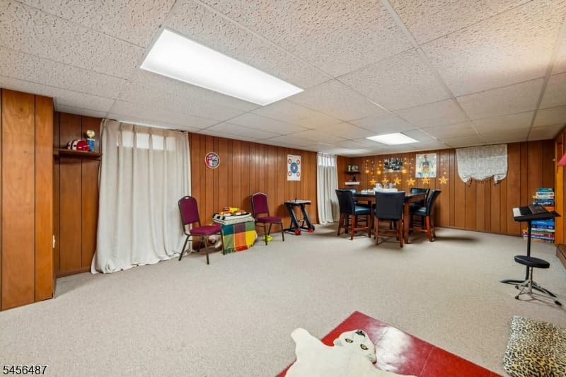 196 Galloping Hill Rd, Roselle Park Boro photo 21