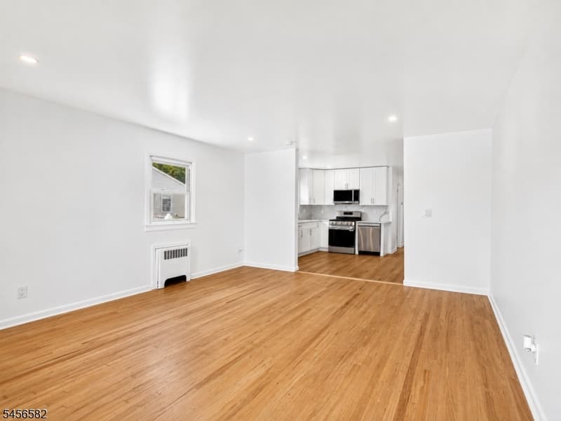 811 Hussa St, Linden City photo 7