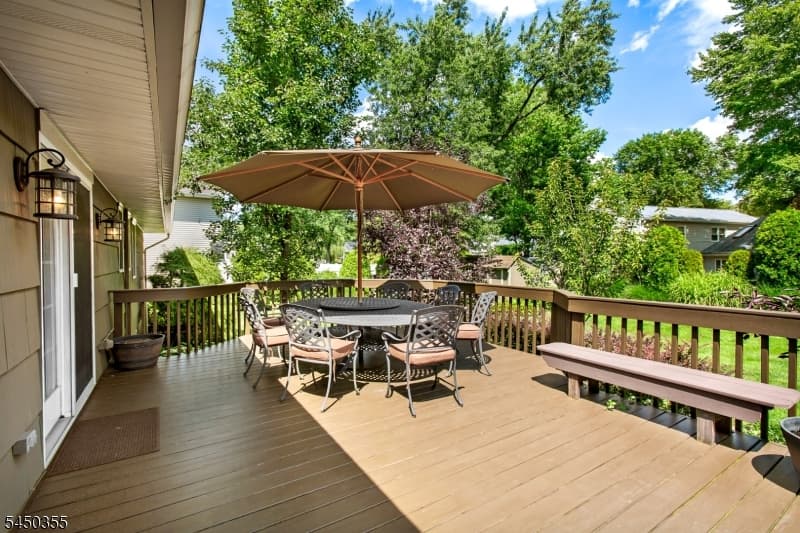 211 Briarheath Lane, Clark Twp. photo 28