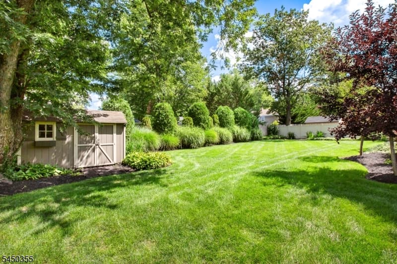 211 Briarheath Lane, Clark Twp. photo 34