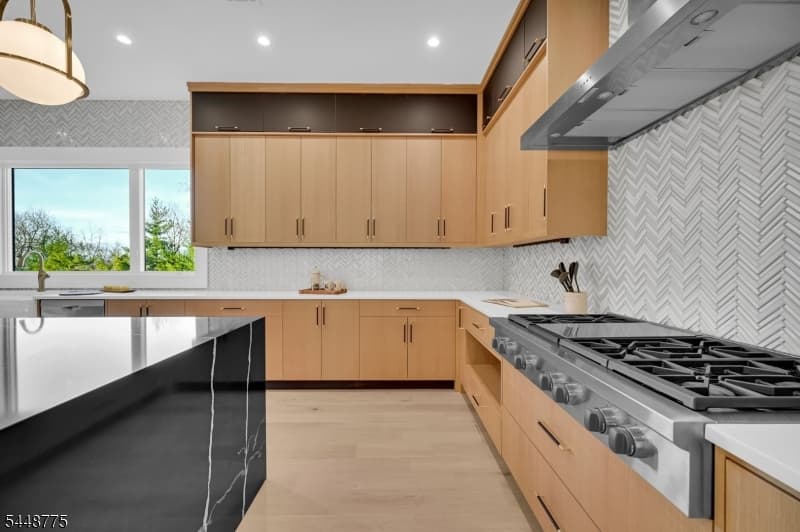 2 Barchester Way, Westfield Town photo 15