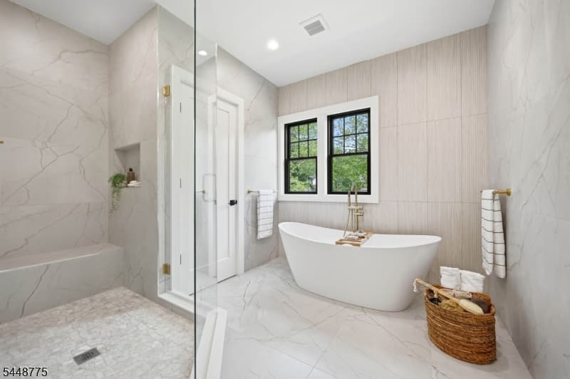 2 Barchester Way, Westfield Town photo 28