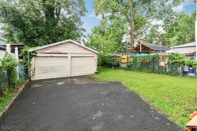 1445 Hiawatha Avenue, Hillside Twp. photo 24
