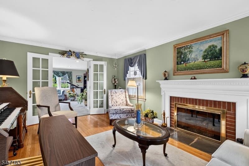 665 Fairfield Way, Union Twp. photo 4