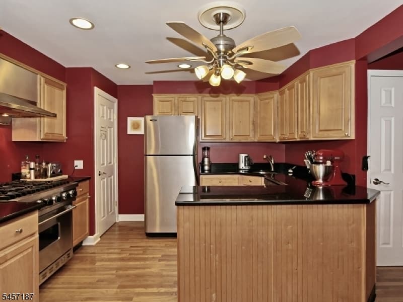 703 MARSHALL PLACE, Plainfield City photo 3