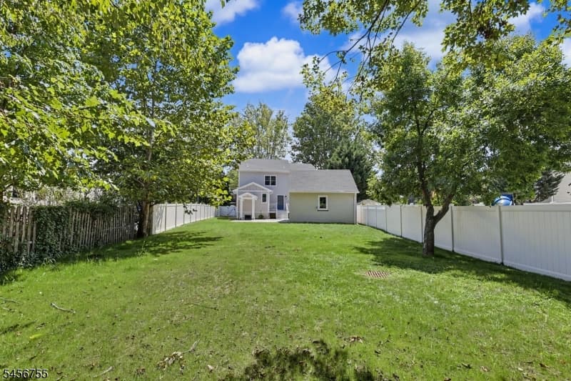 941 Lincoln Ave E, Cranford Twp. photo 47