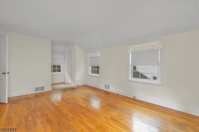 121 Passaic Ave, Summit City photo 23