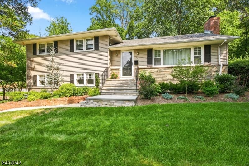 23 Evergreen Dr, Berkeley Heights Twp.