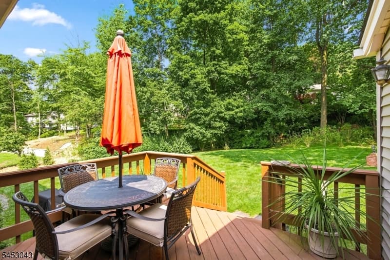 23 Evergreen Dr, Berkeley Heights Twp. photo 31