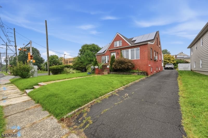 714 Liberty Ave, Union Twp. photo 3