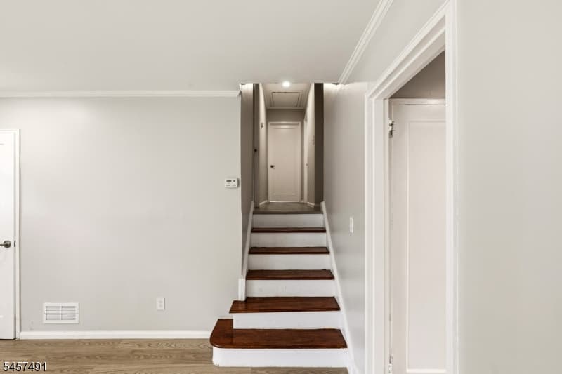 610 Academy Ter, Linden City photo 13