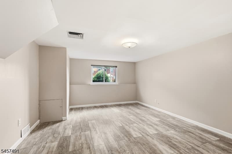 610 Academy Ter, Linden City photo 22