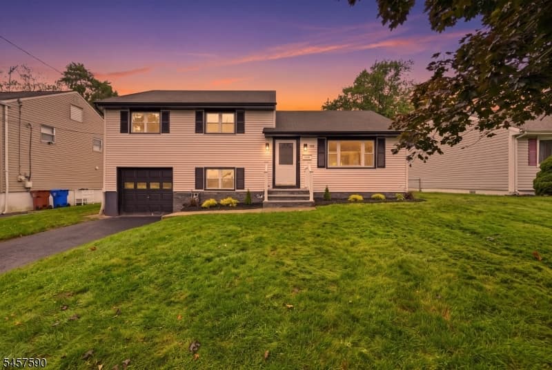 624 Exeter Rd, Linden