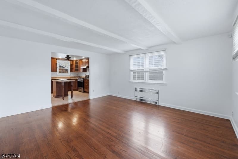335 Dermody St, Roselle Boro photo 3