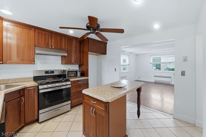 335 Dermody St, Roselle Boro photo 5