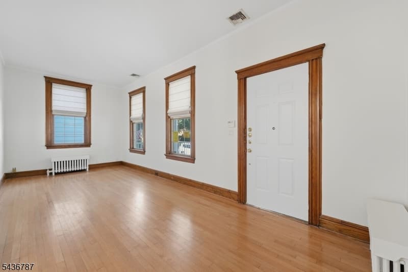 219 Magie Ave, Roselle Park Boro photo 4