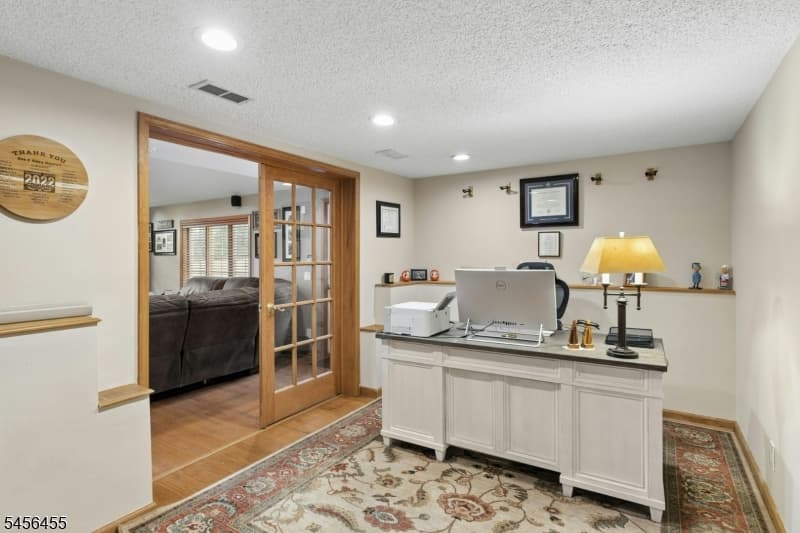 299 Stoughton Ave, Cranford Twp. photo 12