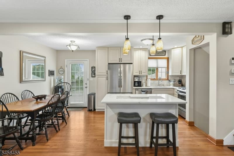 299 Stoughton Ave, Cranford Twp. photo 8