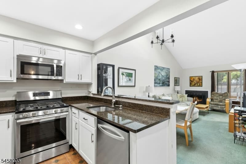342 Greenbriar-6, Union Twp. photo 10