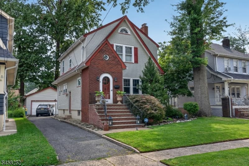 544 W Meadow Ave, Rahway City photo 2