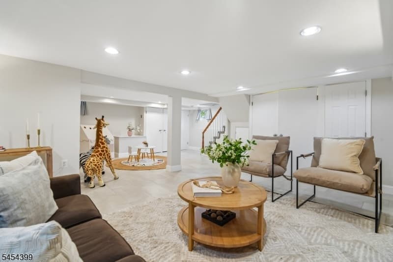 24 Beekman Ter, Summit City photo 46