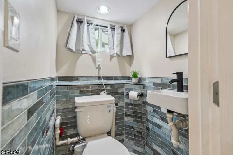 24 Beekman Ter, Summit City photo 47