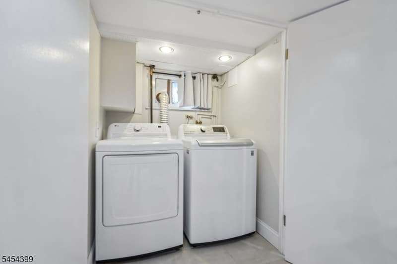 24 Beekman Ter, Summit City photo 48