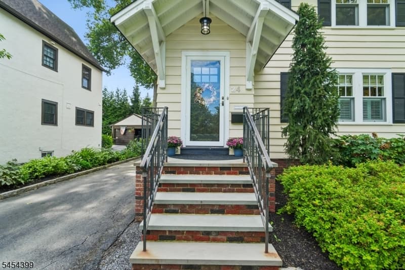 24 Beekman Ter, Summit City photo 5