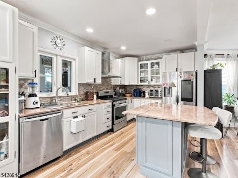 345 E Clay Ave, Roselle Park Boro photo 8