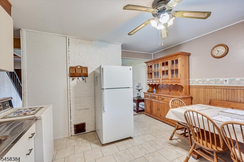 1041 Richard Blvd, Rahway City photo 10