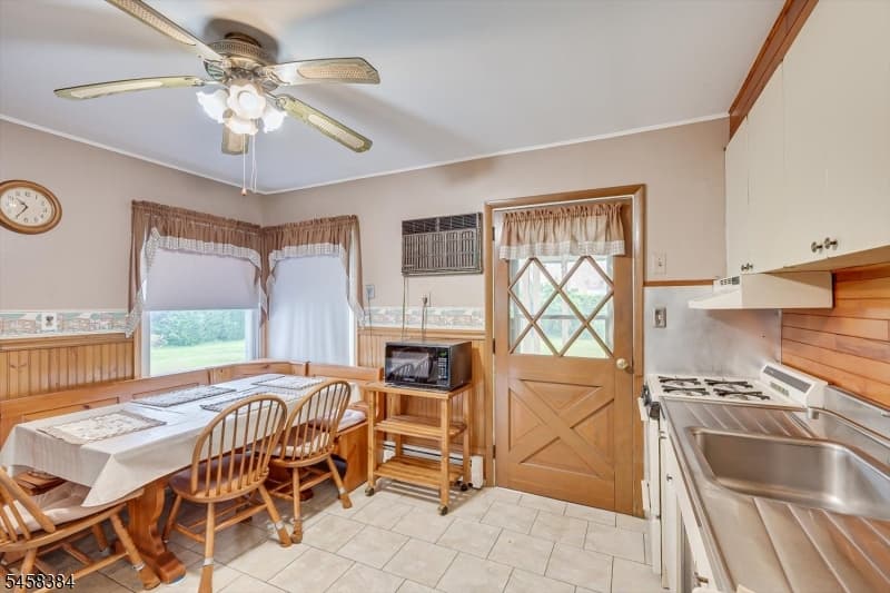 1041 Richard Blvd, Rahway City photo 11