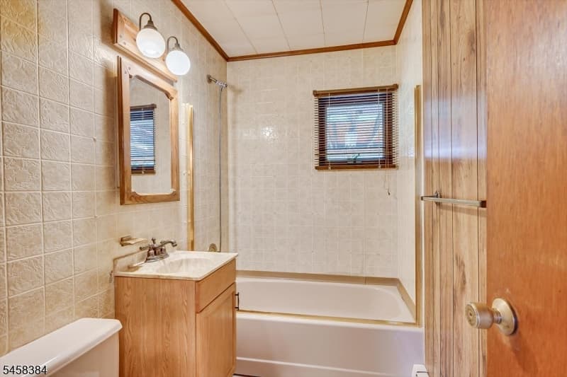 1041 Richard Blvd, Rahway City photo 14