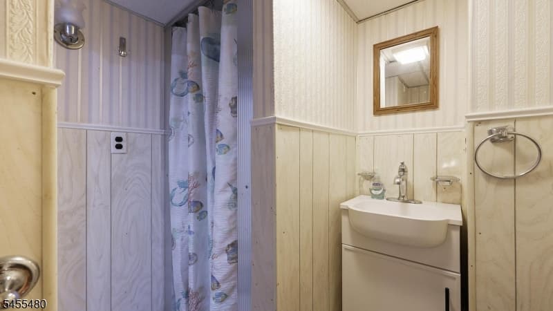 209 Midwood Pl, Westfield Town photo 29