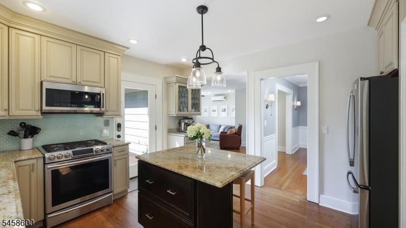 546 Alden Ave, Westfield Town photo 15