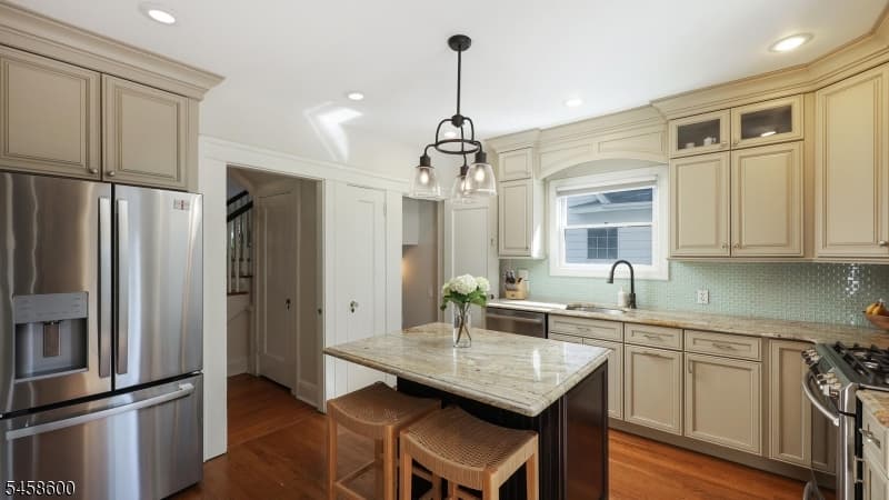546 Alden Ave, Westfield Town photo 16