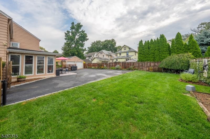 719 Locust St, Roselle Park Boro photo 20