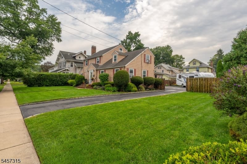 719 Locust St, Roselle Park Boro photo 38