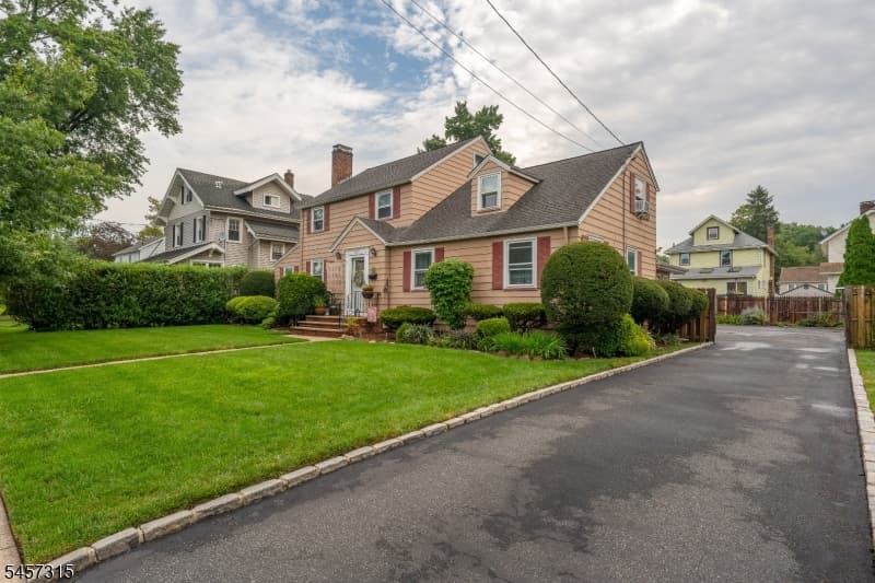 719 Locust St, Roselle Park Boro photo 39