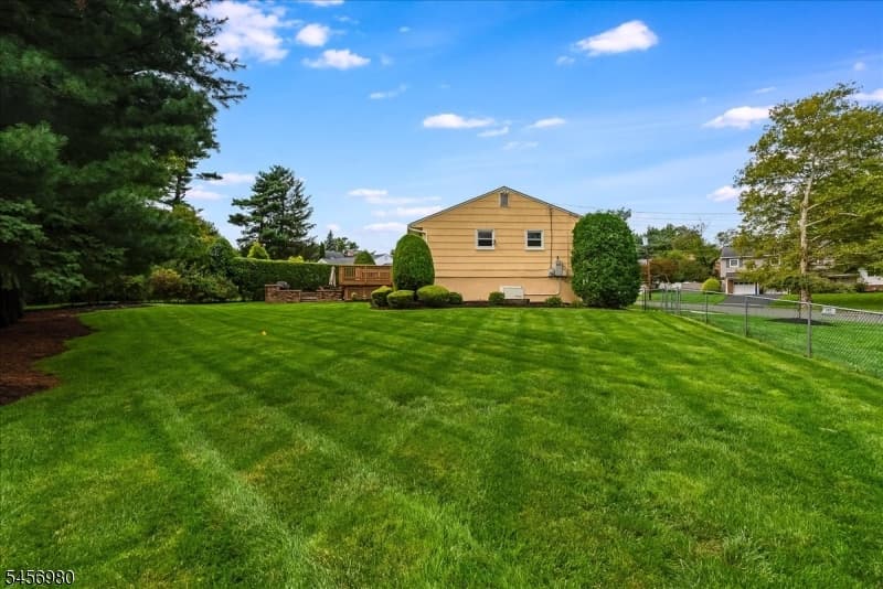 45 Michael Dr, Westfield Town photo 31