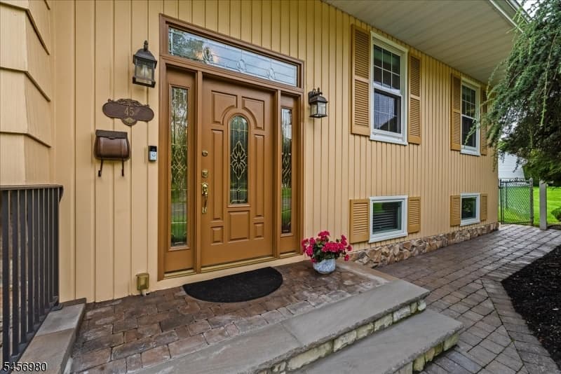 45 Michael Dr, Westfield Town photo 4