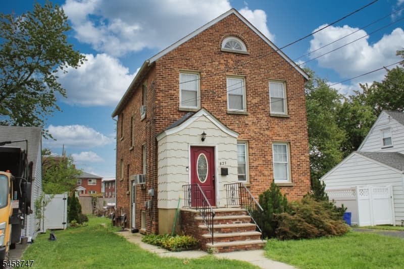 823 Bishop St, Union Twp. photo 4