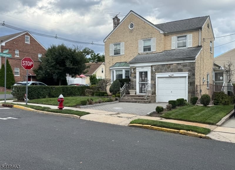 1453 Orchard Ter, Hillside Twp. photo 4