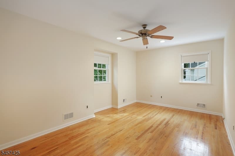 909 Stevens Avenue, Westfield Town photo 17