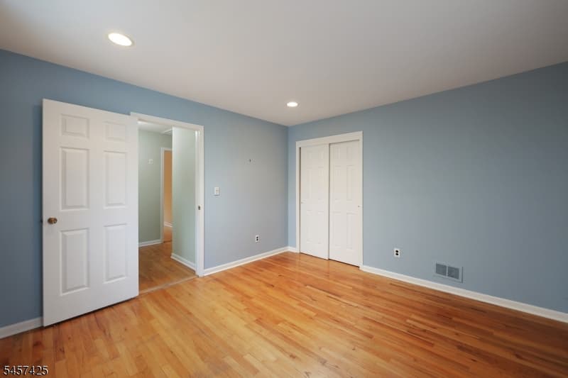 909 Stevens Avenue, Westfield Town photo 19