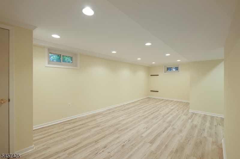 909 Stevens Avenue, Westfield Town photo 24