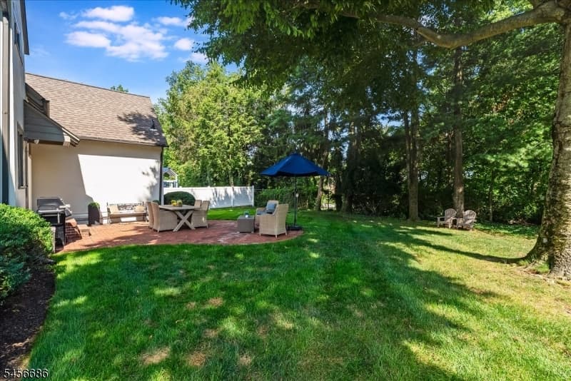 251 Tuttle Pkwy, Westfield Town photo 35