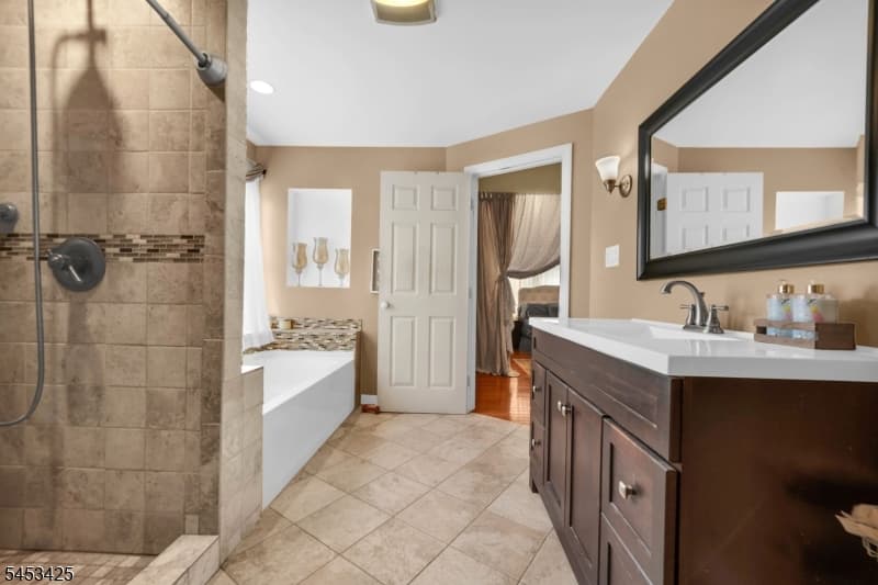 1245 Oakland Ave, Union Twp. photo 15