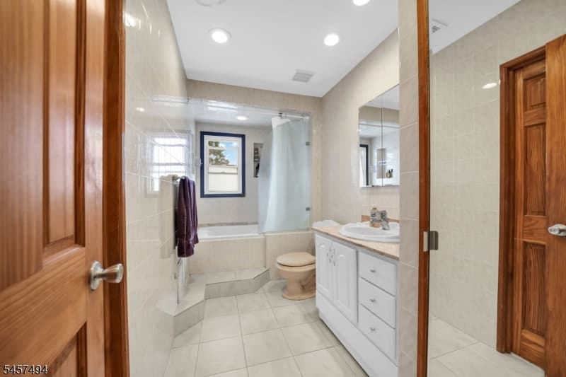 2574 Allen Ave, Union Twp. photo 18