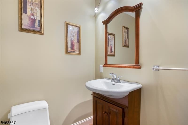 567 Mountain Ave, Springfield Twp. photo 12