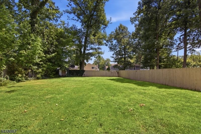 567 Mountain Ave, Springfield Twp. photo 32